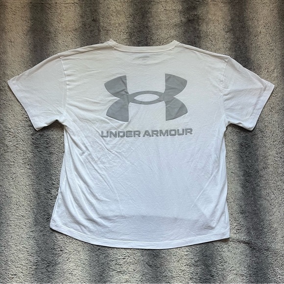 Under Armour White Athletic T-Shirt Women’s Large Loose Fit Grey Logo Gym Tee - Picture 1 of 7